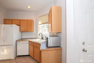 800 SE Parkside Pl, College Place, WA 99324 - Photo 14