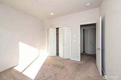 800 SE Parkside Place, College Place, WA 99324 - Photo 18