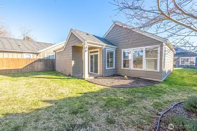 800 SE Parkside Place, College Place, WA 99324 - Photo 22