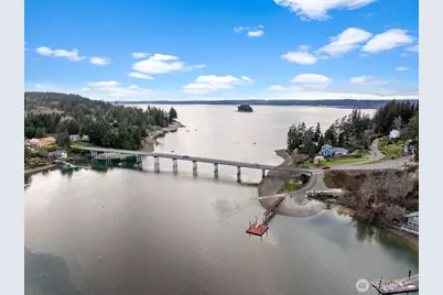 202 Fir Drive NW, Gig Harbor, WA 98335 - Photo 2