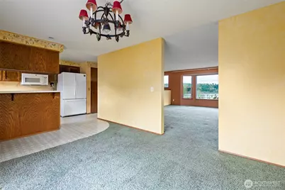 542 Dugualla Rd, Oak Harbor, WA 98277 - Photo 16