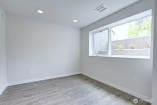 6542 32nd Ave NE, Seattle, WA 98115 - Photo 16