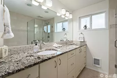 1505 West Beach Road, Oak Harbor, WA 98277 - Photo 18