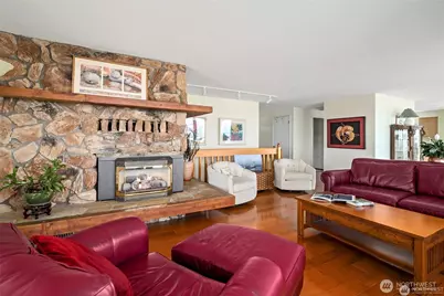 1505 West Beach Road, Oak Harbor, WA 98277 - Photo 14