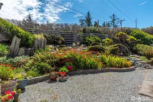 1505 W Beach Rd, Oak Harbor, WA 98277 - Photo 38
