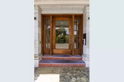 4725 15th Avenue NE #22, Seattle, WA 98105 - Photo 24