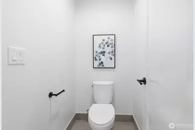 3646 Greenwood Avenue N #B, Seattle, WA 98103 - Photo 28