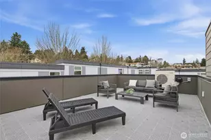 3646 Greenwood Ave N, Seattle, WA 98103 - Photo 32