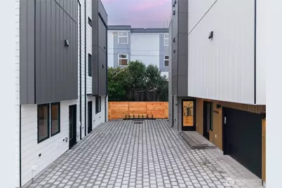 3646 Greenwood Avenue N #B, Seattle, WA 98103 - Photo 34