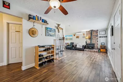 3381 Nebraska St., Longview, WA 98632 - Photo 4