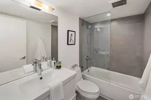 3905 4th Ave NE, Seattle, WA 98105 - Photo 22