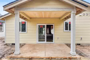 210 Shannon Lewis Ln, Winlock, WA 98596 - Photo 2