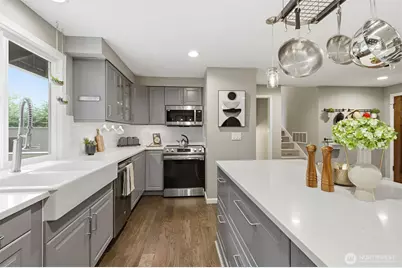 16609 NE 91st Street, Redmond, WA 98052 - Photo 16