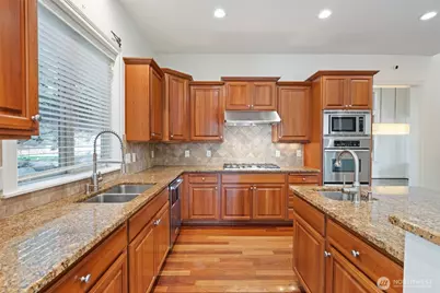 5823 NW Inglewood Court, Camas, WA 98607 - Photo 10