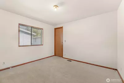 5900 64th Street NE #132, Marysville, WA 98270 - Photo 18