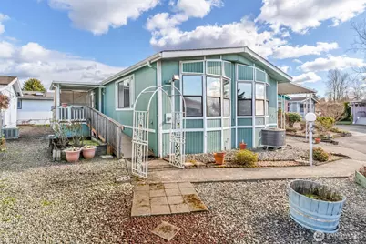 5900 64th Street NE #132, Marysville, WA 98270 - Photo 2