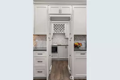 831 N Lawrence Street, Tacoma, WA 98406 - Photo 10