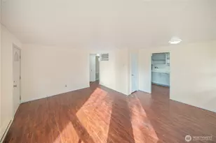 18804 10th Ave NE, Shoreline, WA 98155 - Photo 6