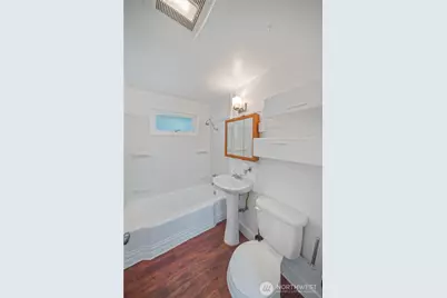 18804 10th Avenue NE, Shoreline, WA 98155 - Photo 8