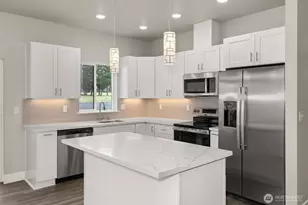 212 Shannon Lewis Ln, Winlock, WA 98596 - Photo 4