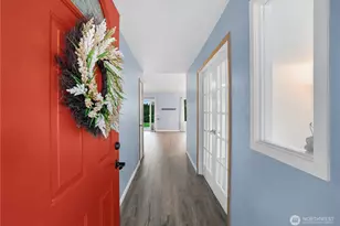 10109 Meadowside Ln SW, Rochester, WA 98579 - Photo 2