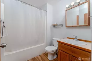 380 N Shore Ct, Manson, WA 98831 - Photo 16