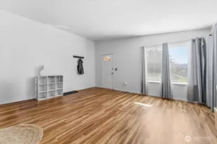 380 N Shore Ct, Manson, WA 98831 - Photo 12