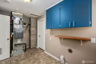 8415 Mt Tacoma Dr SW, Lakewood, WA 98498 - Photo 34