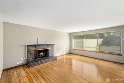 8415 Mt Tacoma Drive SW, Lakewood, WA 98498 - Photo 6