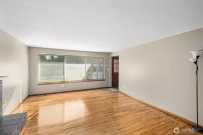 8415 Mt Tacoma Drive SW, Lakewood, WA 98498 - Photo 6