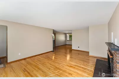 8415 Mt Tacoma Drive SW, Lakewood, WA 98498 - Photo 8