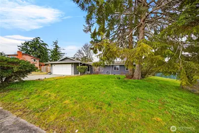 580 SW 3rd Avenue, Oak Harbor, WA 98277 - Photo 2