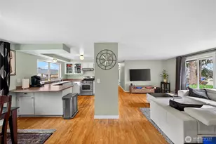 580 SW 3rd Ave, Oak Harbor, WA 98277 - Photo 8