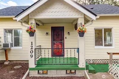 1209 Talcott Street, Sedro-Woolley, WA 98284 - Photo 1