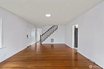 1209 Talcott Street, Sedro-Woolley, WA 98284 - Photo 6