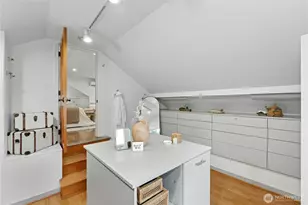 12506 Holmes Point Dr NE, Kirkland, WA 98034 - Photo 20