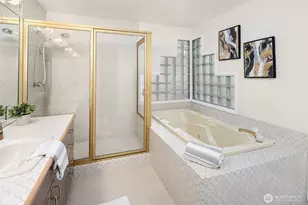 6363 Lake Washington Blvd NE, Kirkland, WA 98033 - Photo 20