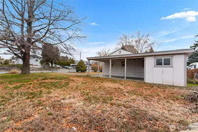 1100 3rd Street, East Wenatchee, WA 98802 - Photo 24