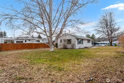 1100 3rd Street, East Wenatchee, WA 98802 - Photo 22