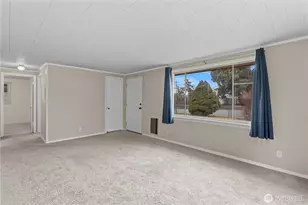 1100 3rd St, East Wenatchee, WA 98802 - Photo 4