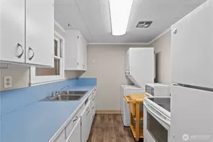 1100 3rd St, East Wenatchee, WA 98802 - Photo 10