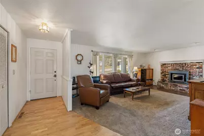 410 N Floral Avenue, Cle Elum, WA 98922 - Photo 4