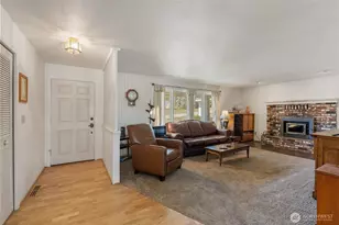 410 N Floral Ave, Cle Elum, WA 98922 - Photo 4