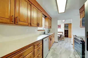 14804 12th Ave SW, Burien, WA 98166 - Photo 18