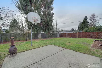 14804 12th Avenue SW, Burien, WA 98166 - Photo 8