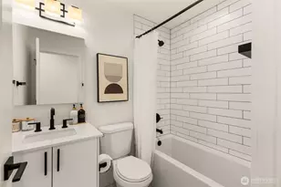 1405 N 103rd St, Seattle, WA 98133 - Photo 12