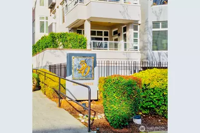 520 6th Avenue #4003, Kirkland, WA 98033 - Photo 2