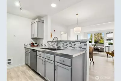 22527 SE 38th Terrace #1424, Issaquah, WA 98029 - Photo 6