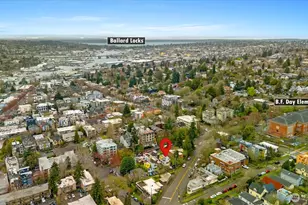 3813 Fremont Ln N, Seattle, WA 98103 - Photo 28
