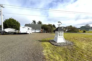 522 Point Brown Ave SE, Ocean Shores, WA 98569 - Photo 34